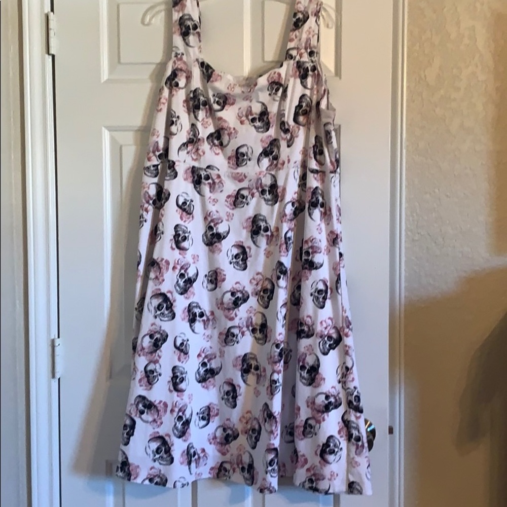 Dress torrid skulls